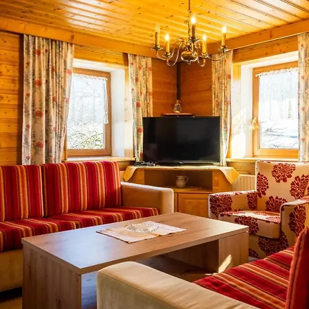 Zur Post - Hauserwirt *