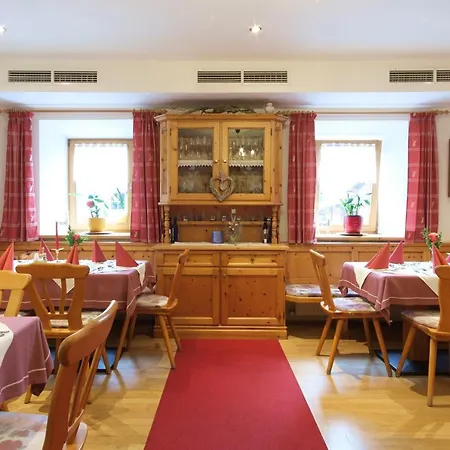 Zur Post - Hauserwirt